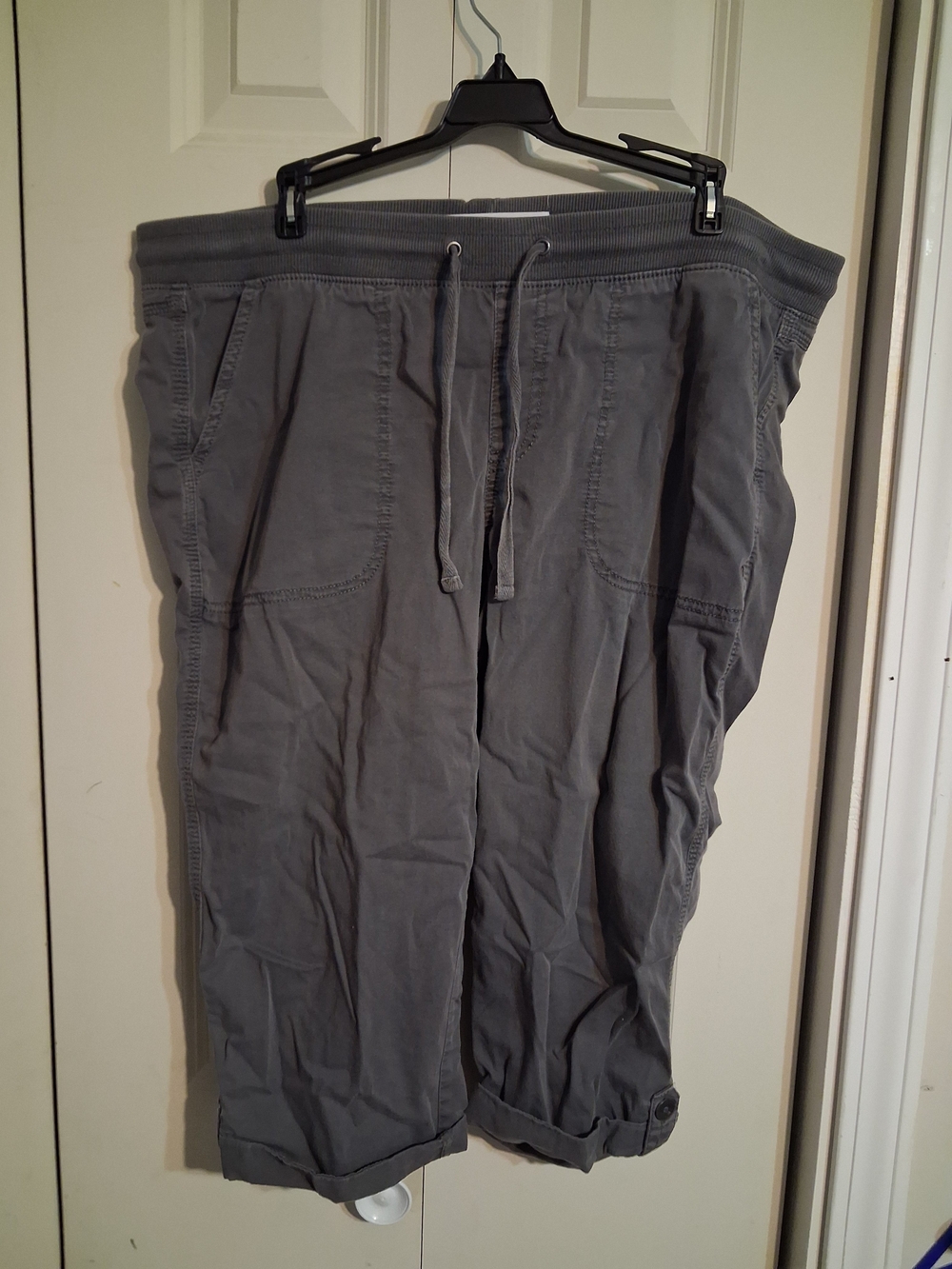 Sonoma Women's Capris in Gray with Drawstring Waist